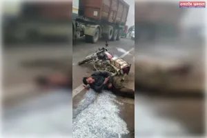 बिधनू में डंपर ने बाइक सवार को मारी टक्कर