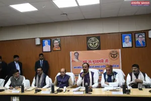 पात्र लाभार्थियों  को योजनाओं का लाभ मिलना चाहिए- डिप्टी सीएम