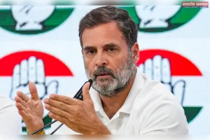 राहुल गांधी ने बीजेपी सरकार को घेरा, कहा- लालच की महामारी फैल चुकी है