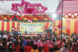 सांस्कृतिक प्रस्तुतियों से ओबरा के ग्रीन माउंटेन स्कूल ने बांधी चमक, वार्षिकोत्सव में उमड़ा जनसैलाब