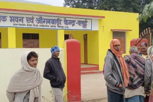 मातृत्व फाउंडेशन एवं  स्वस्तिक मोटर के सौजन्य से जरूरतमंदों के बांटे गए कंबल