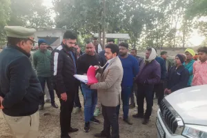 महराजगंज : जिले में पीडब्लूडी के करोड़ों की बेशकीमती भूमि पर अवैध निर्माण , स्थानीय पुलिस पर आरोप