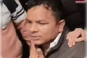 महिला वकील से सिपाही ने छेड़खानी करते हुए गाड़ी में बैठाने की किया कोशिश पुलिस ने दर्ज किया मुकदमा।