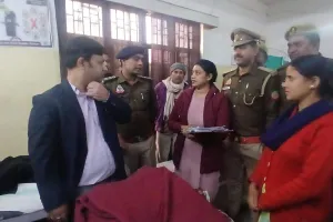 महराजगंज :  वनटांगिया गांव में बच्ची प तेंदुआ ने किया हमला , डीएफओ ने कहा हर संभव होगी मदद 