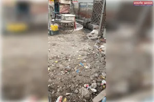 नाले को प्राइवेट ठेकेदार ने मिट्टी डालकर पटवाया,नगर निगम के अधिकारी बेखबर