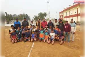 सदर प्रतापगढ़ को हराकर  स्टेडियम बॉयज ने खिताब जीता