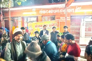 ओबरा ऊर्जा की राजधानी में सेवा का महायज्ञ, 26वें सप्ताह भी जारी रहा खिचड़ी का विशाल भंडारा