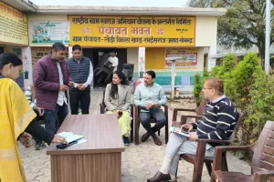 फार्मर रजिस्ट्री में लापरवाही पर सख्ती, मौके से गायब कृषक को ढूंढकर कराया गया पंजीकरण