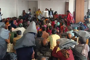 सोनभद्र मानवता की अनूठी मिसाल, कड़ाके की ठंड में टीम निशा सिंह ने फैलाया सेवा का उजाला