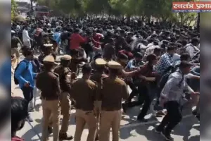 कानपुर में छात्र की मौत के बाद पीएसआईटी कॉलेज में जमकर बवाल