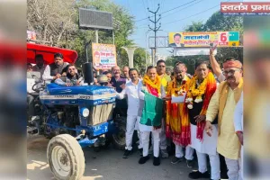 पेयजल टैंकर व यात्री प्रतीक्षालय कानपुर की जनता को समर्पित किया 