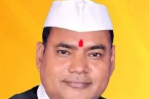 टोल कर्मियों की गुंडागर्दी पर कठोर कारवाई करें जिला प्रशासन  -राकेश शरण मिश्र