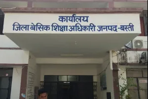 एडी बेसिक , बीएसए , बीईओ व बाबू की लम्बी तैनाती शिक्षा विभाग में बना भ्रष्टाचार का कारण