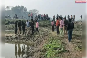 युवक की मौत मामले में तीन पर हत्या का केस दर्ज तालाब में मिला था शव 
