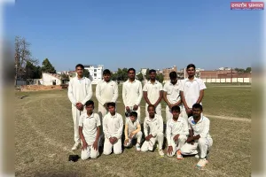 आदर्श दुबे की घातक गेंदबाजी से मैत्रीपूर्ण क्रिकेट मैच में स्टेडियम रेड को स्टेडियम ब्लू ने 6 विकेट से दी शिकस्त