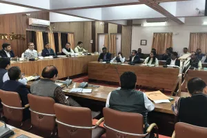 जिलाधिकारी ने दिए ग्रीन चौपाल और शत-प्रतिशत वृक्षारोपण के निर्देश, पर्यावरण संरक्षण पर जोर