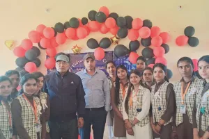 रागिनी मिस फेयरवेल,विशाल मिस्टर फेयरवेल सम्मान से हुए सम्मानित, कक्षा 12 के छात्र- छात्राओं को दी गई भावभीनी विदाई