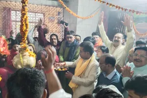 बीजपुर रिहंदेश्वर धाम में उमड़ा आस्था का सैलाब हर-हर महादेव के उद्घोष के बीच निकली भव्य शिव बारात