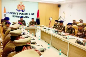 पुलिस महानिरीक्षक मीरजापुर ने किया पुलिस लाइन चुर्क में उच्च स्तरीय समीक्षा बैठक, दिये संबंधितों को सख्त निर्देश