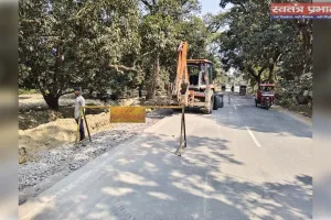 ख़बर का असर: मलिहाबाद–मोहन मार्ग पर निर्माण कार्य में आई तेजी, PWD ने लगाए संकेतक बोर्ड