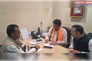 दिल्ली सरकार में मंत्री कपिल मिश्रा ने प्रदेश भाजपा कार्यालय में की जनसुनवाई