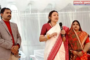 उपभोक्ताओं को गुणवत्तापरक पारदर्शी सेवा ही व्यापार का आधार- मोना