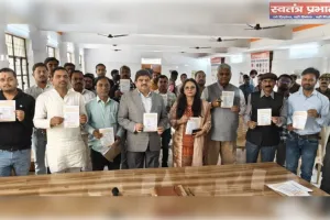 आरटीओ दफ्तर में लगा परिवहन मेला