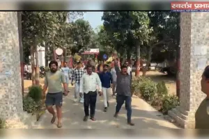 एक बार पुन  हरैया थाना परिसर में लगाया गया जिंदाबाद मुर्दाबाद के नारे पुलिस मूकदर्शक बनी