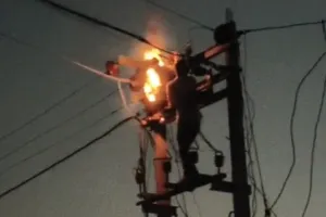 लापरवाही की भेंट चढ़ा एक और संविदा कर्मी, करंट लगने से दर्दनाक मौत