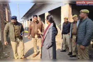 वैलेंटाइन डे पर गर्लफ्रेंड ने कहा- मर जाओ, BF ने लगा ली फांसी; प्रयागराज में जमकर हुआ बवाल