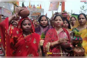 शोहरतगढ़ में भव्य कलश शोभायात्रा निकाली गई