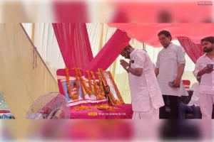 शहीद दिवस पर वीर शहीदों को यादकर लोगों ने अर्पित किये श्रद्धा सुमन