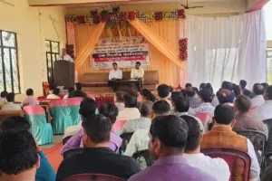 भदपुरा में एस एम सी और प्र अ उन्मुखीकरण कार्यशाला का आयोजन