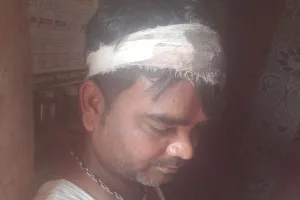 रहीमाबाद थाना क्षेत्र के ग्राम गोंदा मुआज्जमनगर में पुरानी रंजिश में हिंसक हमला