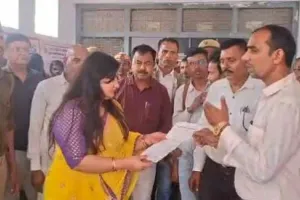 पत्रकारों पर बढ़ते हमलों को लेकर द जर्नलिस्ट एसोसिएशन ने सौंपा ज्ञापन, पत्रकार सुरक्षा अधिनियम लागू करने की मांग