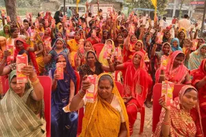 महिलाओं व बेटियों के विकास में दिल खोल कर दान करें - सीमा देवी