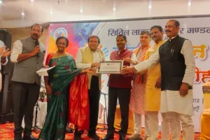 सिविल लाइंस व्यापार मंडल का होली मिलन एवं व्यापारी सम्मान समारोह संपन्न।   स्वतंत्र प्रभात।