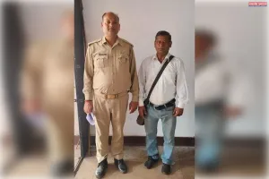 प्रयागराज में मीडिया रिपोर्टर से मारपीट का आरोपी रईस खान गिरफ्तार, पुलिस ने भेजा जेल।
