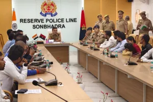 साइबर क्राइम के क्षेत्र में सोनभद्र पुलिस की बड़ी सफलता, साइबर ठगी के कुल 86 पीड़ितों को ₹35,86,160/- की धनराशि कराई गई वापस