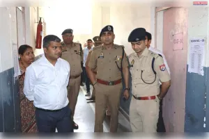 प्रयागराज में उपनिरीक्षक भर्ती-2025 की लिखित परीक्षा शांतिपूर्ण ढंग से सम्पन्न कराने को लेकर प्रशासन सतर्क।