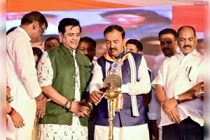 प्रयागराज में प्रादेशिक सरस महोत्सव का भव्य शुभारंभ