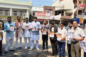 ओबरा में राष्ट्रीय नव निर्माण सेना ट्रस्ट के तत्वाधान में सुखदेव, राजगुरु भगत सिंह को शहादत दिवस पर किया याद