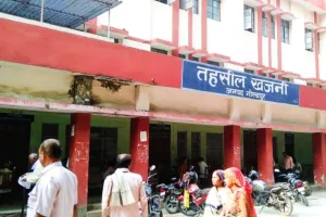 गोरखपुर : खजनी सम्पूर्ण समाधान दिवस पर फरियादी की अनदेखी, डीएम के हस्तक्षेप के बाद हुई कार्रवाई