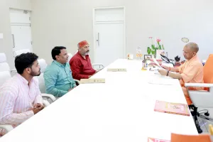 गोरखपुर:ख़जनी के धुवहां में स्थित प्राचीन मंदिरों के विकास की मांग तेज,क्षेत्रीय नेताओ ने उठाया आवाज