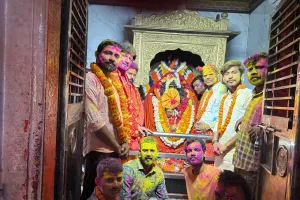 होली पर  शिवद्वार मंदिर में उड़े जमकर  रंग गुलाल,  हर हर महादेव के जयकारों से हुआ गुंजायमान