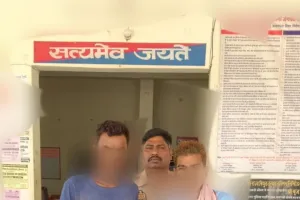 ओबरा पुलिस ने फरार चल रहे 02 नफर वारण्टी  को किया गिरफ्तार, भेजा न्यायालय