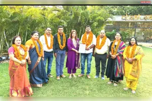 अतुल सिंह  अध्यक्ष ऋतुरेश सिंह बने मंत्री उन्हें बधाई दी गई 