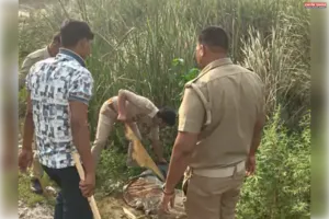 अवैध शराब के खिलाफ बलिया पुलिस का प्रहार, रेवती में बड़ी छापेमारी