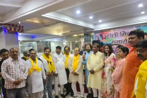 विधायक सलिल विश्नोई द्वारा सर्वदलीय होली मिलन का आयोजन