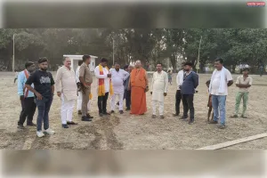 ग्राम पकड़ी में श्रीराम कथा स्थल का स्वामी रामदिनेशाचार्य जी महाराज ने स्थालीय निरीक्षण कर  व्यवस्थाओं का लिया जायजा